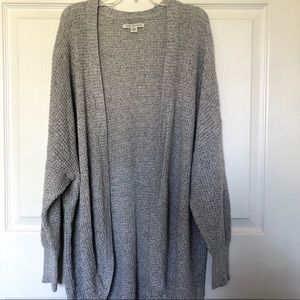 American Eagle Light Grey Cocoon Cardigan